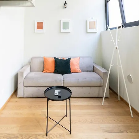 Modern Loft In Porta Venezia-2